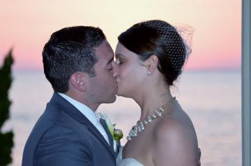 Wedding Kiss